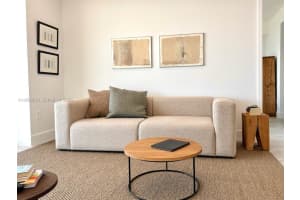 488 NE 18th St #606, Miami, FL 33132, - MLS#A12000023