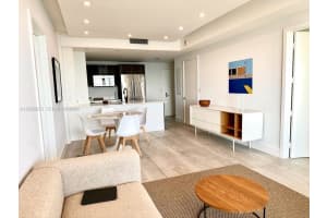 488 NE 18th St #606, Miami, FL 33132, - MLS#A12000023