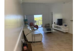9731 Fontainebleau Blvd F310, Miami