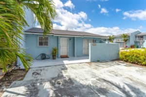 3868 Sw 107th Ave 5-11 Miami, FL 33165 - MLS#A12000055