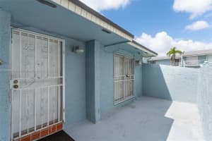 3868 Sw 107th Ave 5-11 Miami, FL 33165 - MLS#A12000055