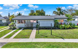 9401 Jamaica Dr, Cutler Bay, FL 33189, - MLS#A12000063