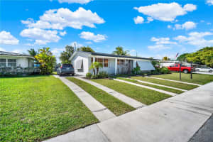 9401 Jamaica Dr, Cutler Bay, FL 33189, - MLS#A12000063