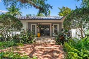 731 Calatrava Ave Coral Gables, FL 33143 - MLS#A12000073