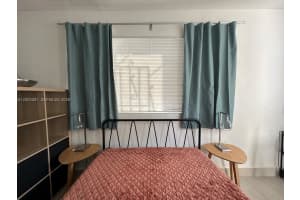 1637 SW 16th St b, Miami, FL 33145, - MLS#A12000081