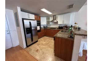 170 SE 14th St #2906, Miami, FL 33131, - MLS#A12000092