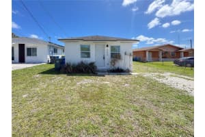 4036 Sw 24th St, West Park