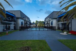 8003 W 6th Ave M Hialeah, FL 33014 - MLS#A12000144