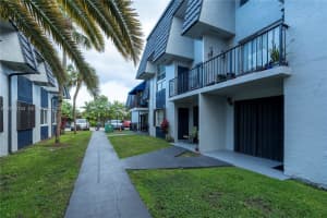 8003 W 6th Ave M Hialeah, FL 33014 - MLS#A12000144