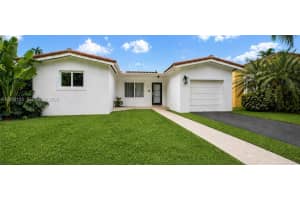 1212 Aguila Ave, Coral Gables, FL 33134, - MLS#A12000155