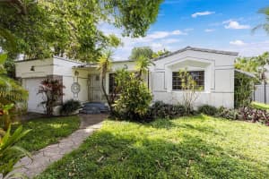 820 Ne 82nd Ter, Miami