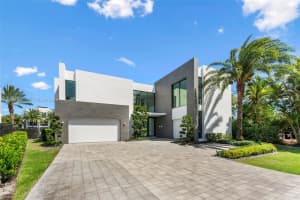 4232 E Tradewinds Ave, Lauderdale-By-The-Sea, FL 33308, - MLS#A12000167