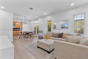 2231 Sw 17th St, Miami