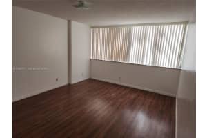 4222 Inverrary Blvd APT 4215, Lauderhill, FL 33319, - MLS#A12000211