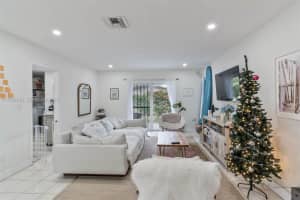 970 Benevento Ave #970, Coral Gables, FL 33146, - MLS#A12000218