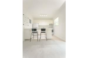 3676 Oak Ave #7, Miami, FL 33133, - MLS#A12000229