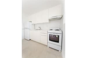 3676 Oak Ave #7, Miami, FL 33133, - MLS#A12000229