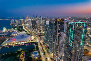 1100 Biscayne Blvd 6001, Miami
