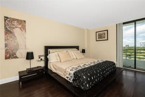 3300 NE 192 St APT 711, Aventura, FL 33180, - MLS#A12000231