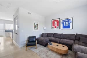 832 N Victoria Park Rd #832, Fort Lauderdale, FL 33304, - MLS#A12000234