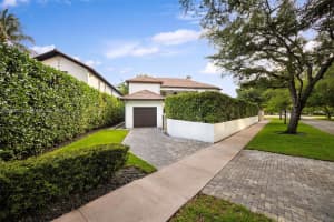 475 Amalfi Ave Coral Gables, FL 33146 - MLS#A12000249