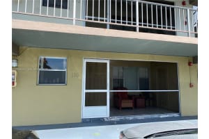 250 Layne Blvd 110 Hallandale Beach, FL 33009 - MLS#A12000257