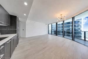 45 Sw 9th St 1808 Miami, FL 33130 - MLS#A12000261