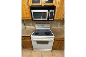 4242 Nw 2nd St 1606 Miami, FL 33126 - MLS#A12000268