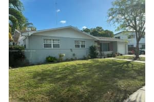 350 Nw 205th Ter Miami Gardens, FL 33169 - MLS#A12000271
