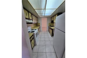 932 W 80th Pl Hialeah, FL 33014 - MLS#A12000275