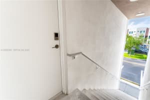 2505 Ne 193rd St 4215 Miami, FL 33180 - MLS#A12000285