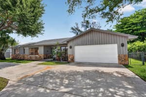 7009 SW 66th Ave, South Miami, FL 33143, - MLS#A12000286