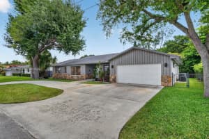 7009 SW 66th Ave, South Miami, FL 33143, - MLS#A12000286