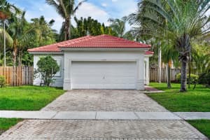 15521 Sw 151st Ter Miami, FL 33196 - MLS#A12000292