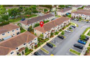 2440 SE 10th St, Homestead, FL 33035, - MLS#A12000312