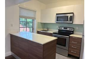 689 NE 92nd St APT 11G, Miami Shores, FL 33138, - MLS#A12000317