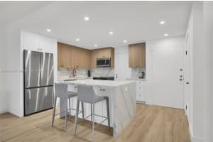 3505 S Ocean Dr APT 808, Hollywood, FL 33019, - MLS#A12000339