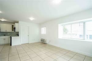 6971 Carlyle Ave #108, Miami Beach, FL 33141, - MLS#A12000353