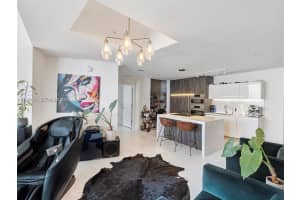 851 NE 1st Ave #4109, Miami, FL 33130, - MLS#A12000358