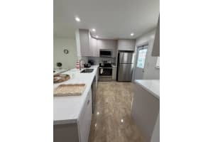 219 NE 14th Ave APT 101, Hallandale Beach, FL 33009, - MLS#A12000386
