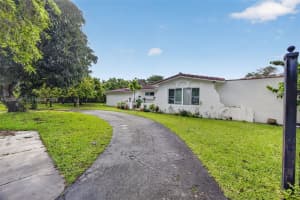 7690 SW 128th St #0, Miami, FL 33156, - MLS#A12000397