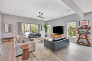 8150 Se Grassy Hollow Trl Jupiter, FL 33458 - MLS#A12000405