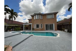 16461 Sw 100th Ter 16461, Miami