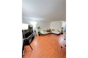 10370 SW 220th St APT 202, Cutler Bay, FL 33190, - MLS#A12000486