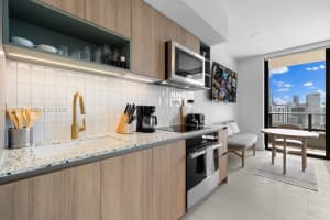 159 NE 6th St #3206, Miami, FL 33132, - MLS#A12000501