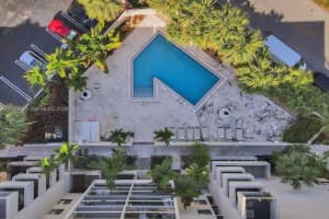 2715 Tigertail Ave APT 204, Coconut Grove, FL 33133, - MLS#A12000503