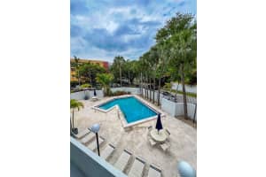 2715 Tigertail Ave APT 204, Coconut Grove, FL 33133, - MLS#A12000503