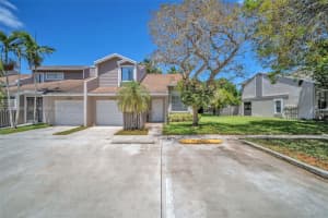 15743 Woodgate Pl, Sunrise, FL 33326, - MLS#A12000504