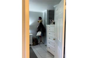 9716 Hammocks Blvd 101 Miami, FL 33196 - MLS#A12000514