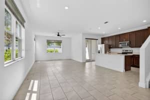 543 Parsons Wy, Deerfield Beach, FL 33442, - MLS#A12000522